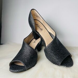Life Stride Black Sparkly Low Heels Size 7 - NEW